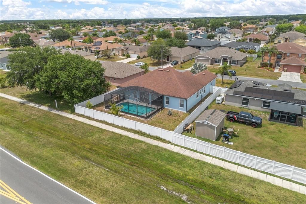 For Sale: $400,000 (4 beds, 3 baths, 2318 Square Feet)
