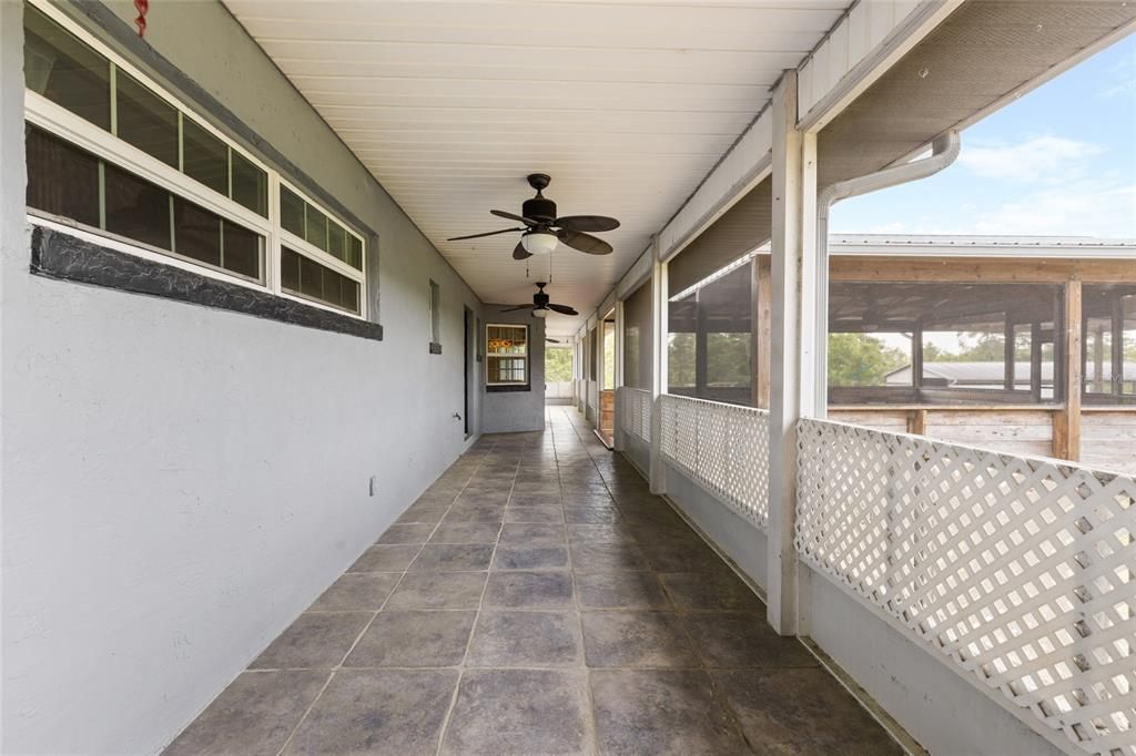 For Sale: $670,000 (4 beds, 4 baths, 2682 Square Feet)