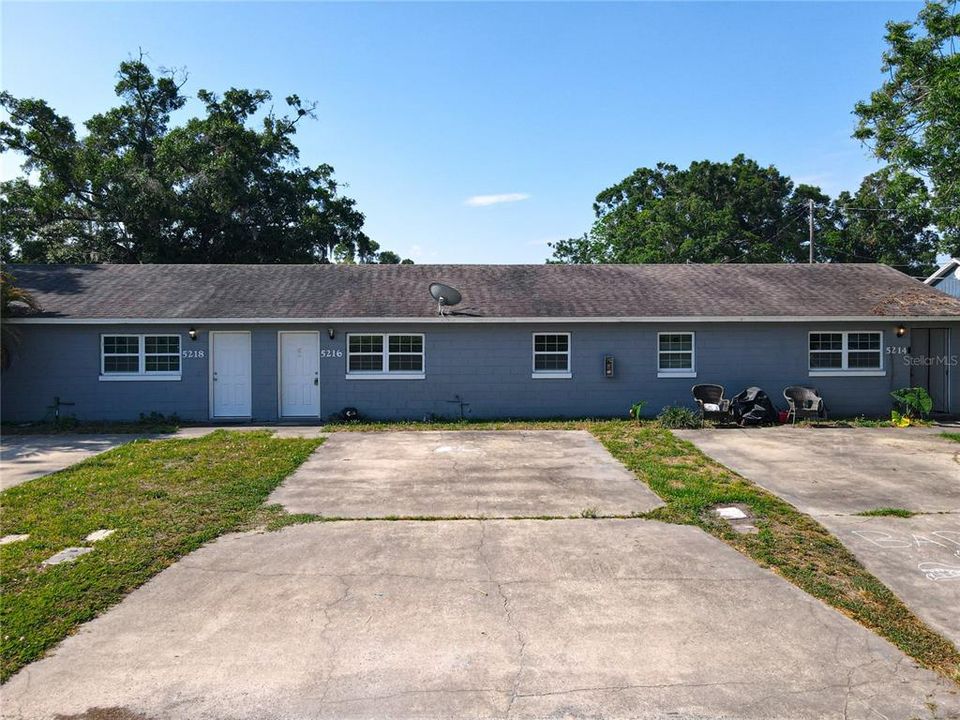 Recently Sold: $699,900 (6 beds, 0 baths, 2472 Square Feet)