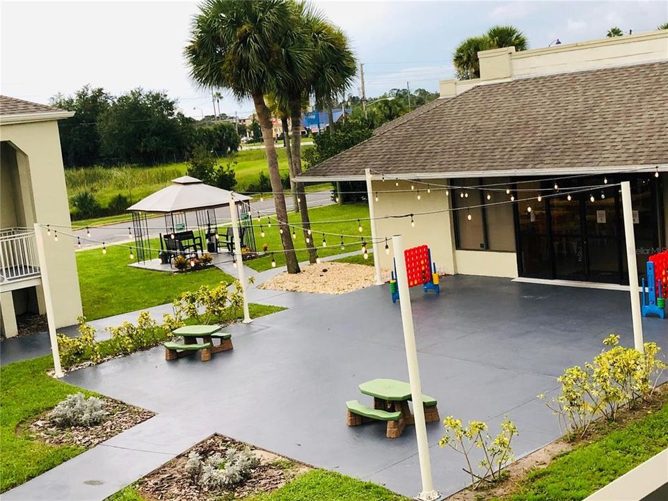 Active With Contract: $80,000 (1 beds, 1 baths, 325 Square Feet)