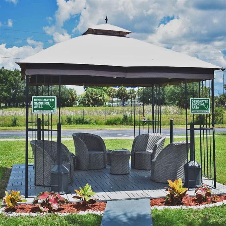 Active With Contract: $80,000 (1 beds, 1 baths, 325 Square Feet)