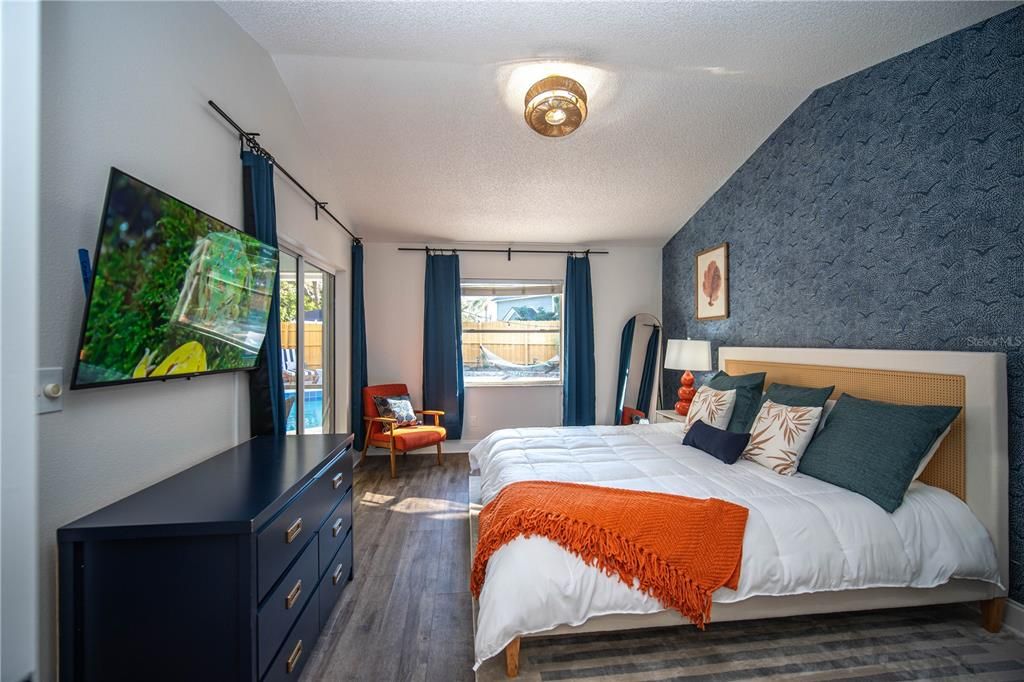 Active With Contract: $615,000 (4 beds, 2 baths, 1803 Square Feet)
