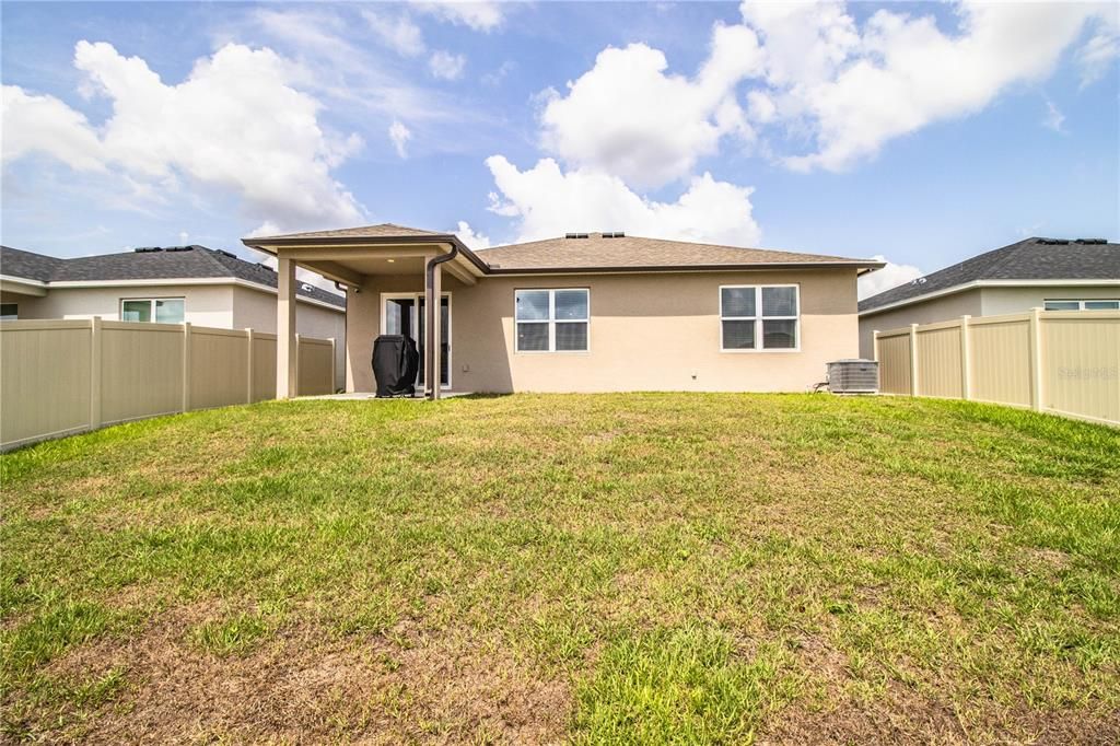For Sale: $295,900 (4 beds, 2 baths, 1707 Square Feet)
