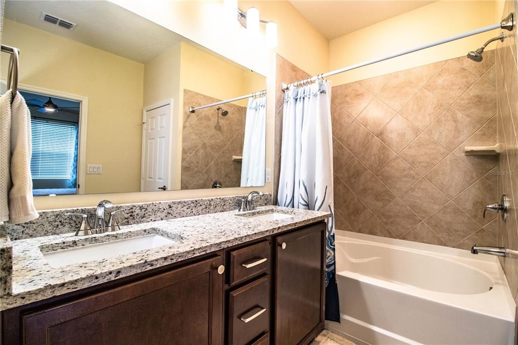 For Sale: $295,900 (4 beds, 2 baths, 1707 Square Feet)