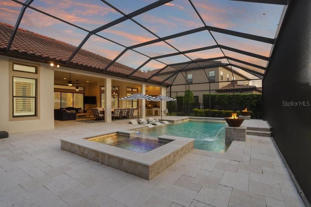 Activo con contrato: $1,575,000 (4 camas, 3 baños, 3700 Pies cuadrados)