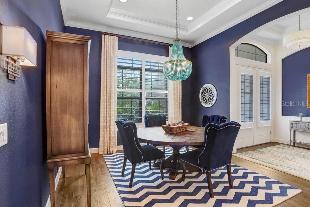 Activo con contrato: $1,575,000 (4 camas, 3 baños, 3700 Pies cuadrados)