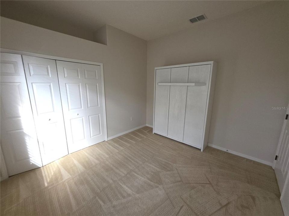 En Venta: $405,000 (3 camas, 2 baños, 2061 Pies cuadrados)