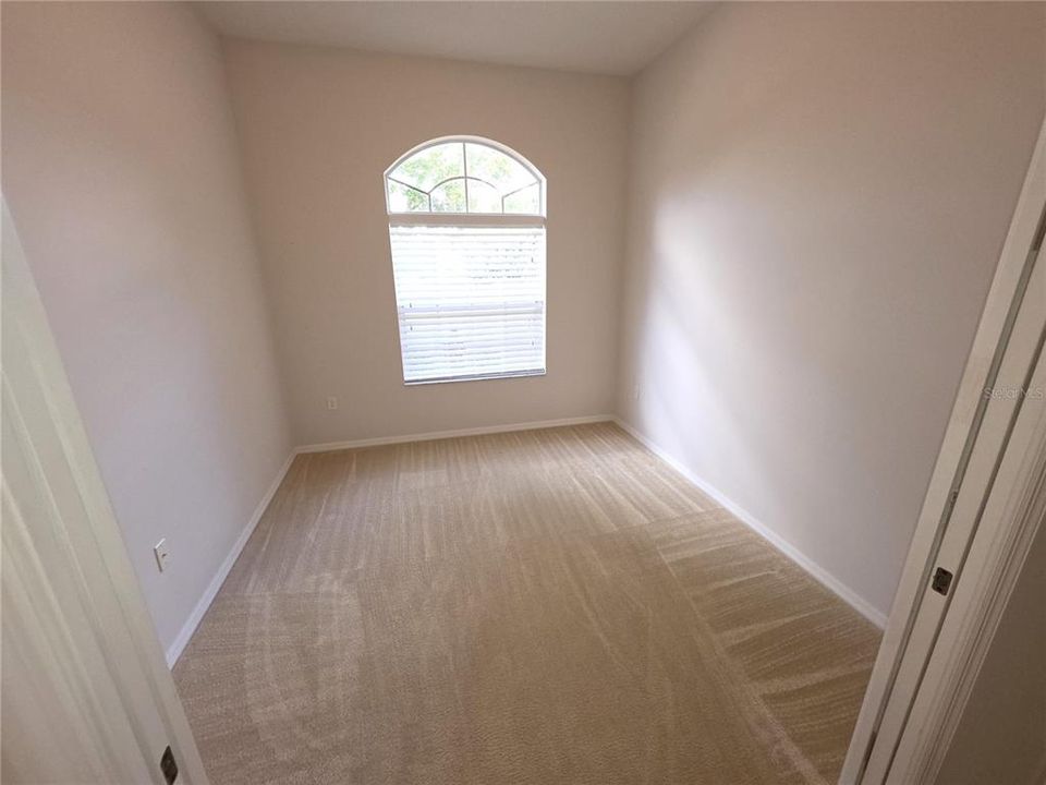 En Venta: $405,000 (3 camas, 2 baños, 2061 Pies cuadrados)