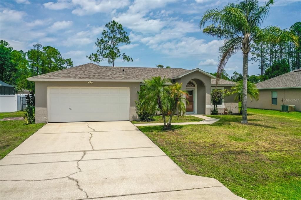 For Sale: $289,000 (3 beds, 2 baths, 1222 Square Feet)