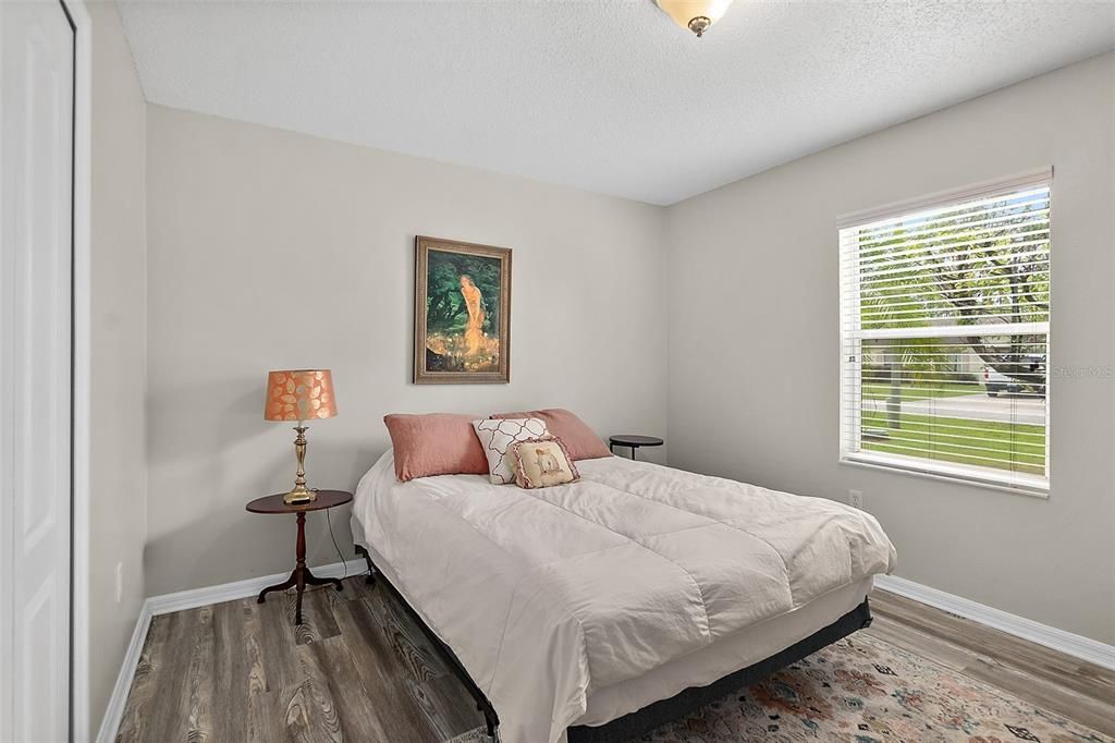 For Sale: $289,000 (3 beds, 2 baths, 1222 Square Feet)