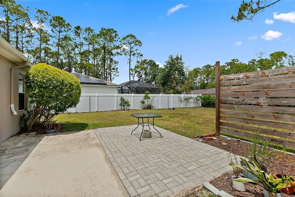 For Sale: $289,000 (3 beds, 2 baths, 1222 Square Feet)