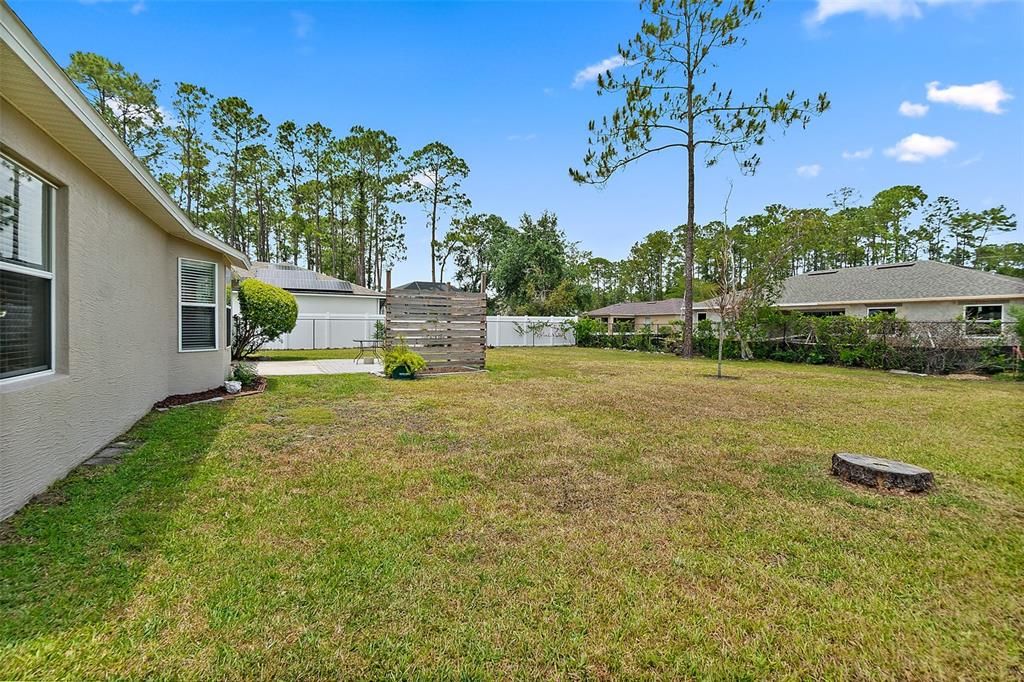 For Sale: $289,000 (3 beds, 2 baths, 1222 Square Feet)