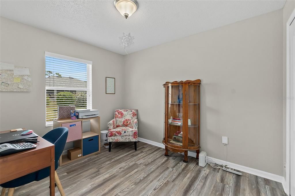 For Sale: $289,000 (3 beds, 2 baths, 1222 Square Feet)