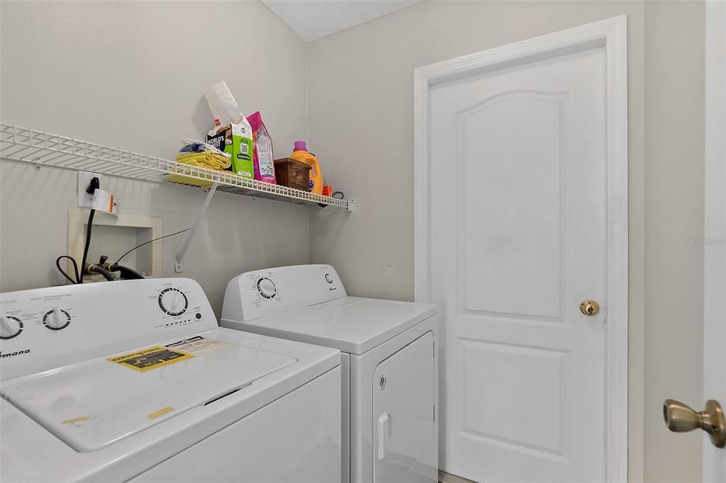 For Sale: $289,000 (3 beds, 2 baths, 1222 Square Feet)