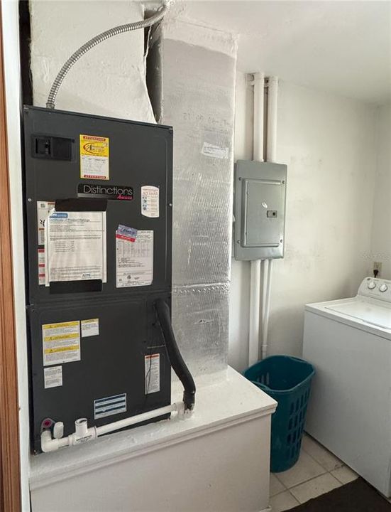 En Venta: $459,000 (3 camas, 2 baños, 2136 Pies cuadrados)