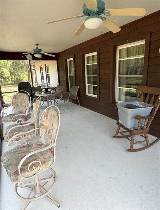 En Venta: $459,000 (3 camas, 2 baños, 2136 Pies cuadrados)