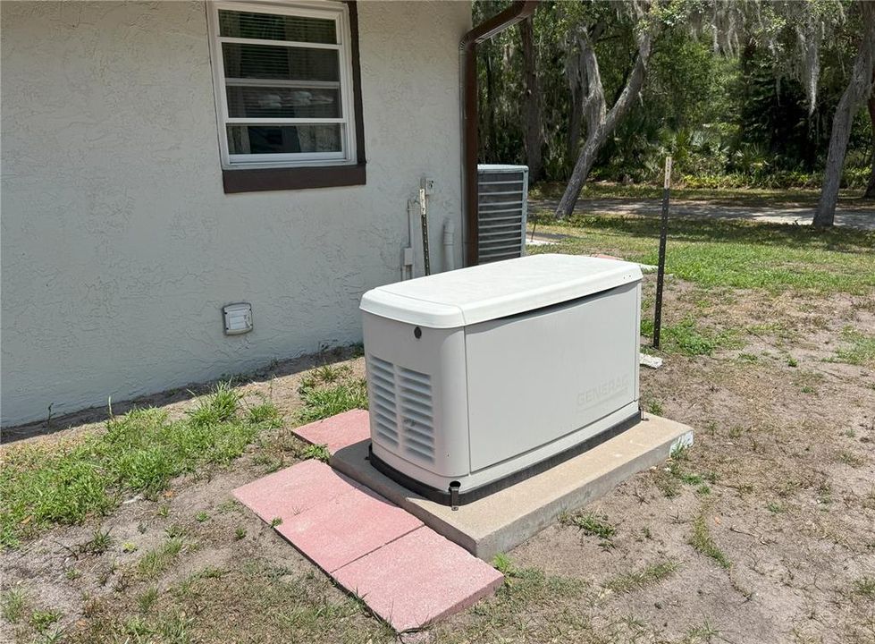 En Venta: $459,000 (3 camas, 2 baños, 2136 Pies cuadrados)