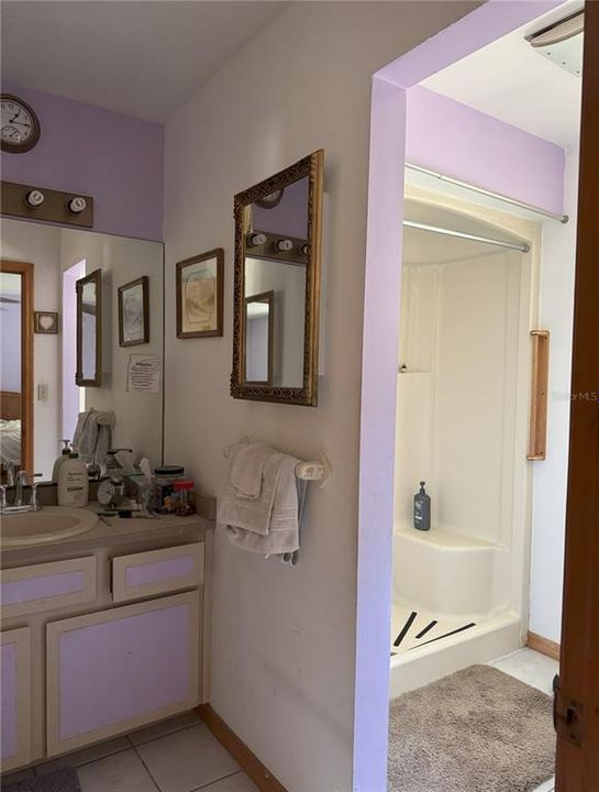 En Venta: $459,000 (3 camas, 2 baños, 2136 Pies cuadrados)