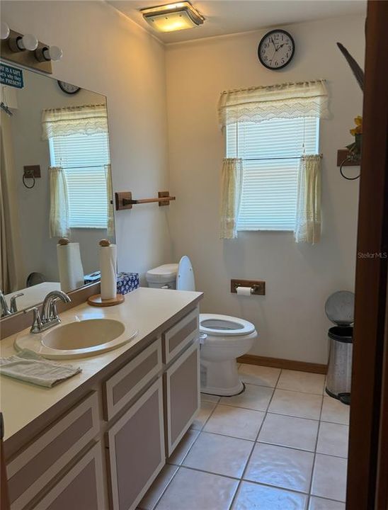 En Venta: $459,000 (3 camas, 2 baños, 2136 Pies cuadrados)