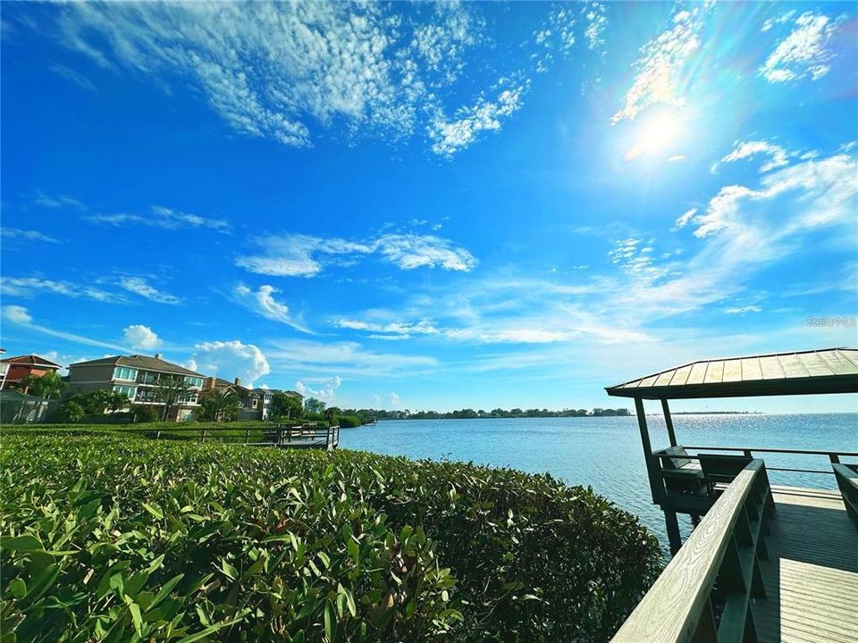 На продажу: $190,000 (0.22 acres)