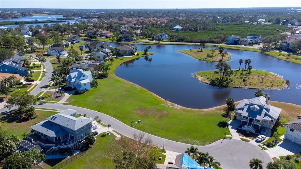 На продажу: $190,000 (0.22 acres)