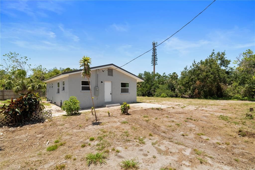 На продажу: $362,000 (3 спален, 2 ванн, 1160 Квадратных фут)