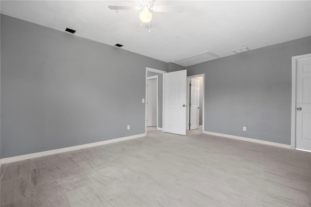 На продажу: $362,000 (3 спален, 2 ванн, 1160 Квадратных фут)