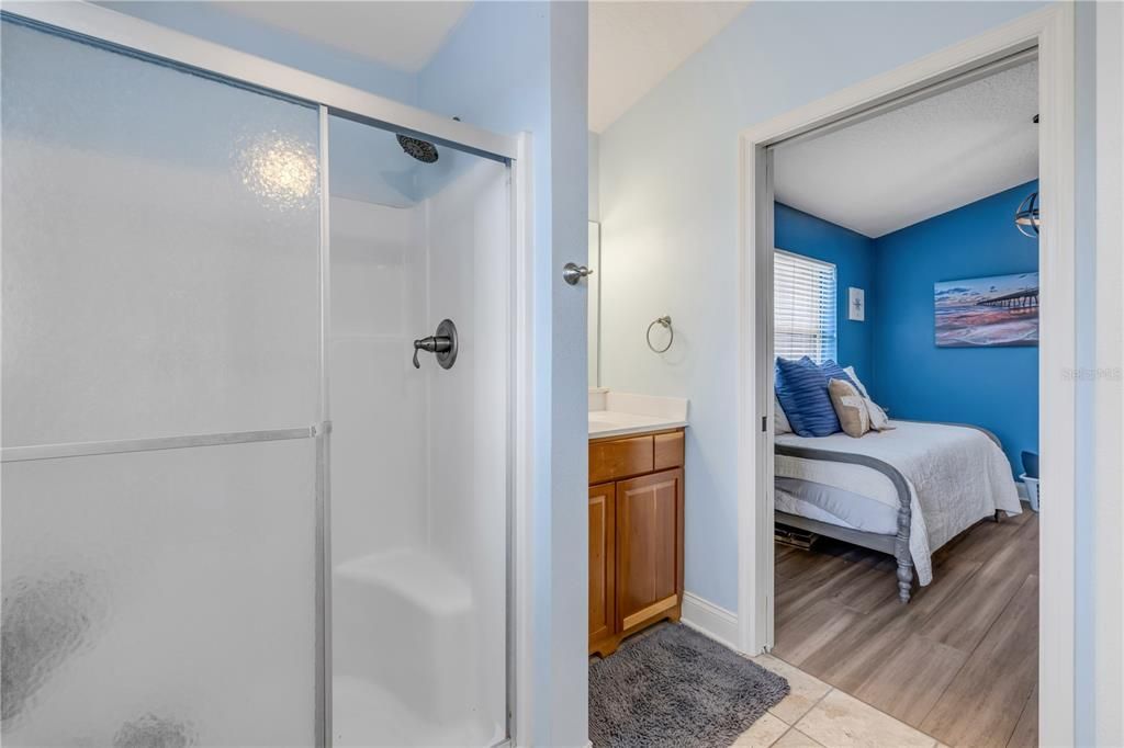 For Sale: $1,345,000 (6 beds, 4 baths, 3661 Square Feet)