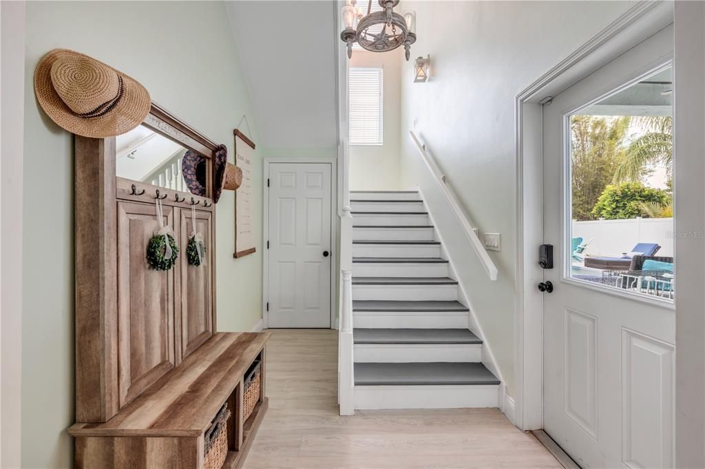 For Sale: $1,345,000 (6 beds, 4 baths, 3661 Square Feet)