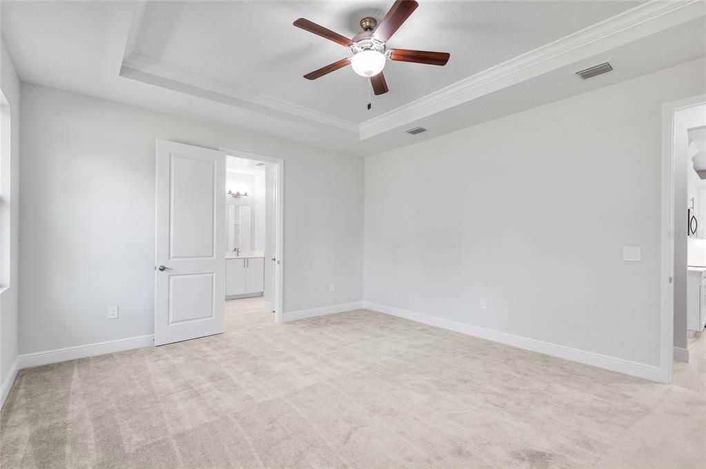 For Sale: $675,000 (4 beds, 2 baths, 2297 Square Feet)