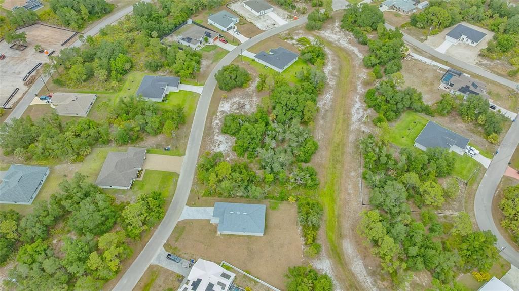 待售: $58,500 (2.05 acres)