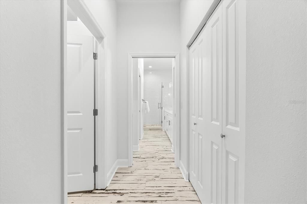 На продажу: $824,995 (4 спален, 2 ванн, 2022 Квадратных фут)