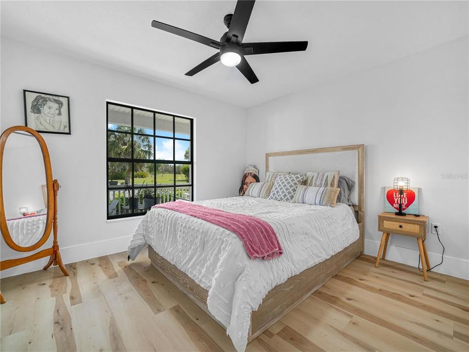 待售: $1,449,000 (4 贝兹, 2 浴室, 2304 平方英尺)