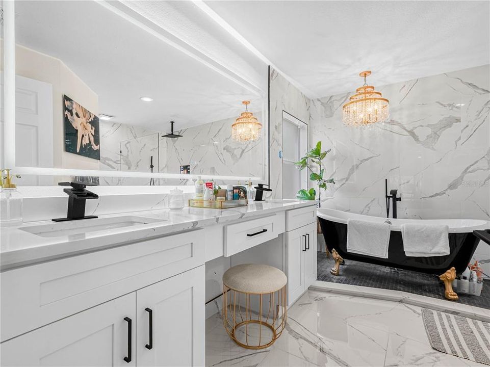 待售: $1,449,000 (4 贝兹, 2 浴室, 2304 平方英尺)