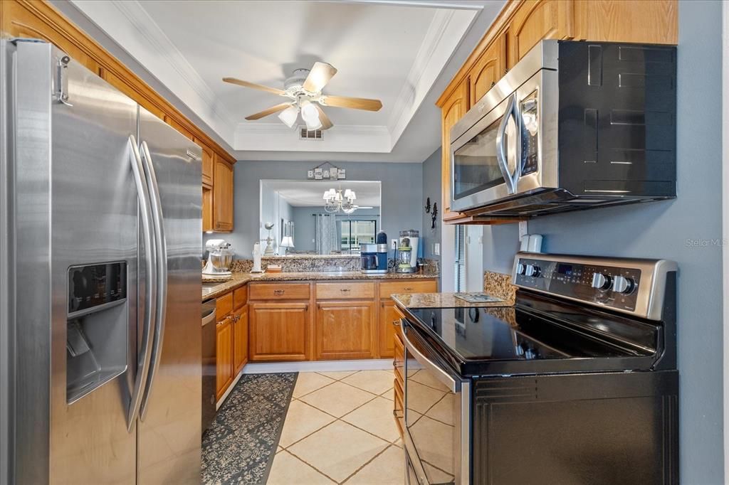 En Venta: $425,000 (2 camas, 2 baños, 1101 Pies cuadrados)