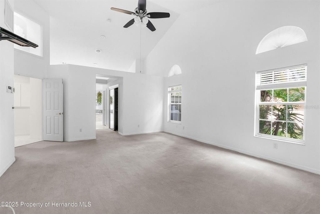 待售: $579,900 (4 贝兹, 3 浴室, 3346 平方英尺)