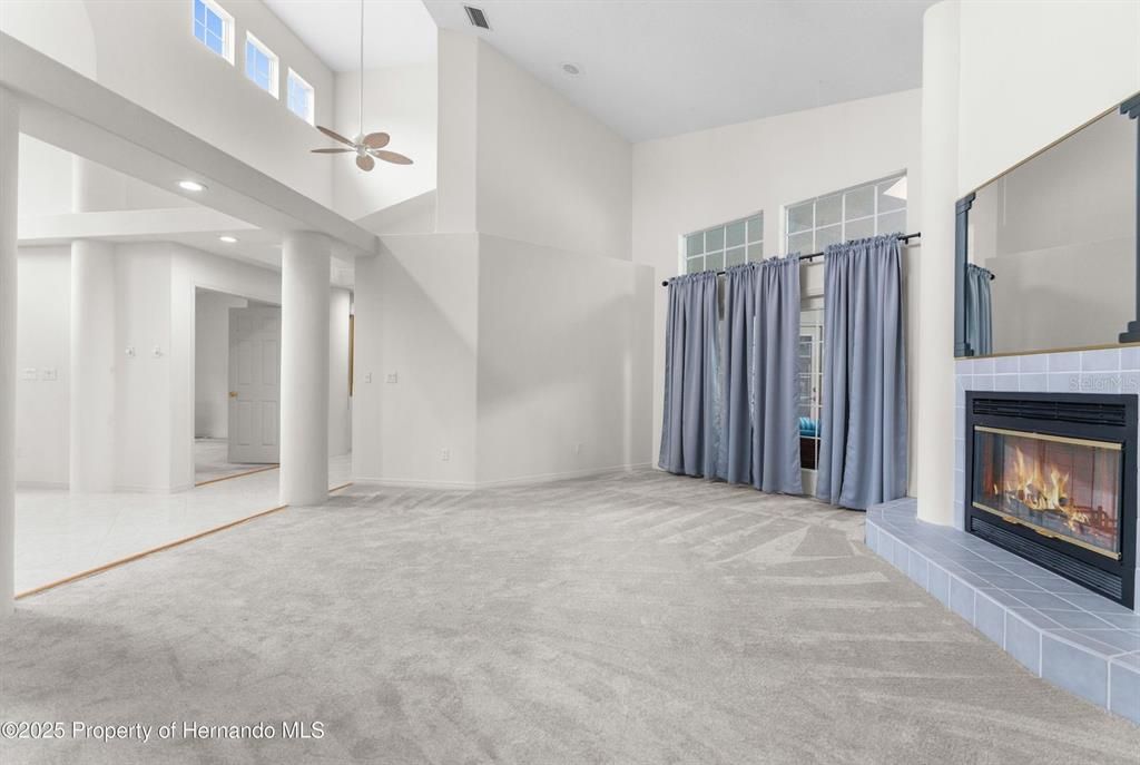 待售: $579,900 (4 贝兹, 3 浴室, 3346 平方英尺)