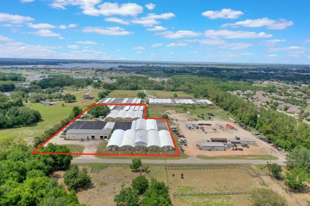 Под контрактом: $989,000 (0 спален, 0 ванн, 1500 Квадратных фут)