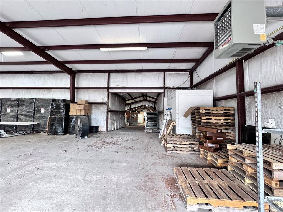 Под контрактом: $989,000 (0 спален, 0 ванн, 1500 Квадратных фут)