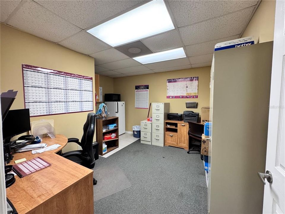 Под контрактом: $989,000 (0 спален, 0 ванн, 1500 Квадратных фут)