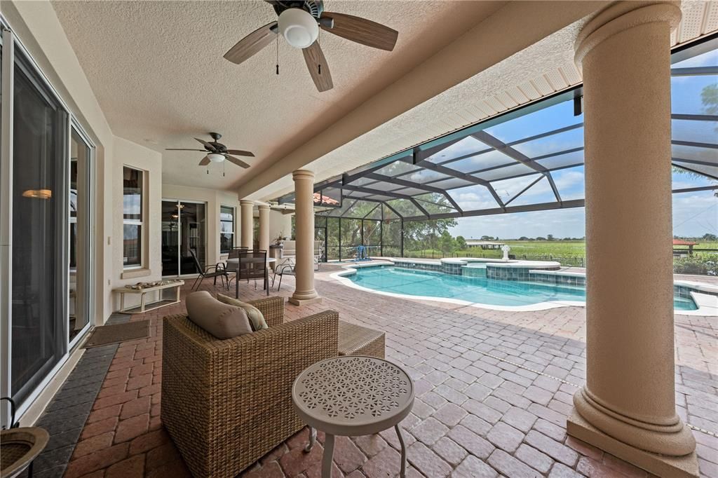 待售: $1,230,000 (5 贝兹, 4 浴室, 4141 平方英尺)