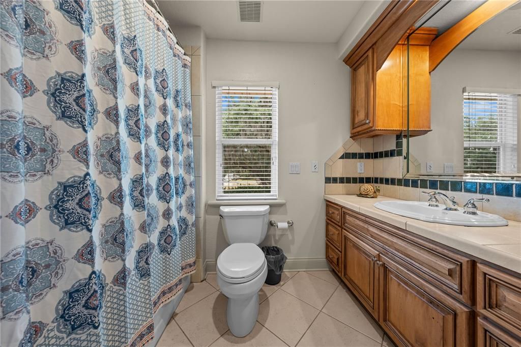 待售: $1,230,000 (5 贝兹, 4 浴室, 4141 平方英尺)