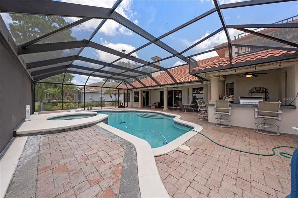 待售: $1,230,000 (5 贝兹, 4 浴室, 4141 平方英尺)