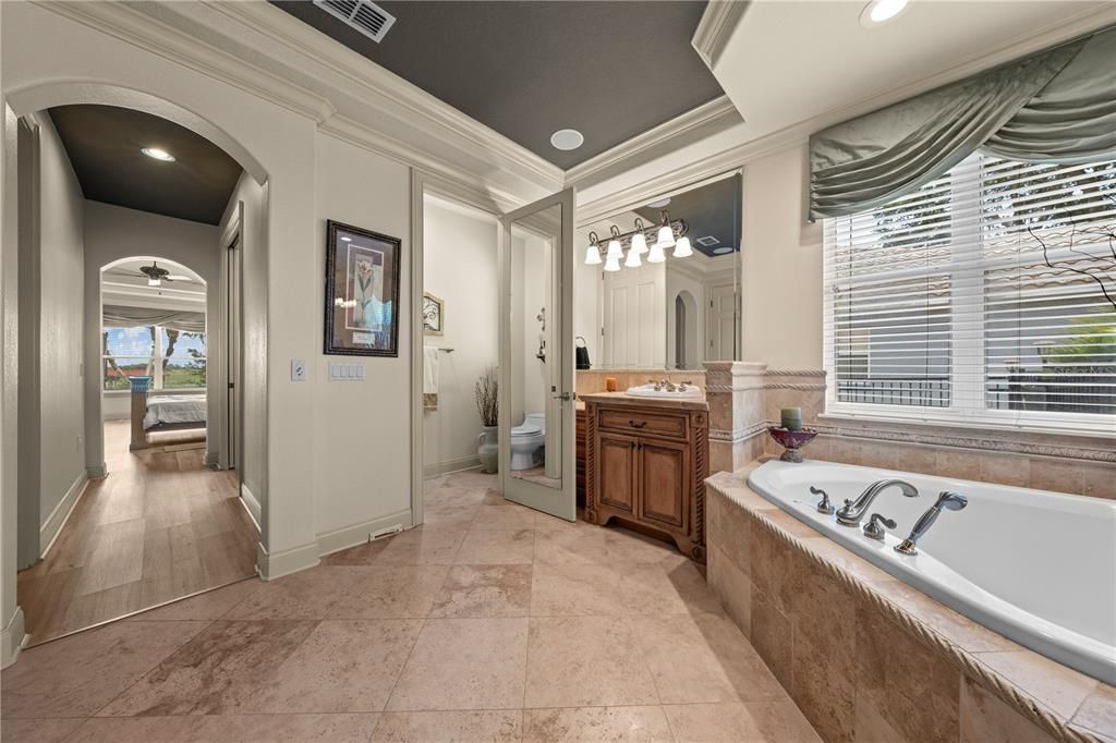 待售: $1,230,000 (5 贝兹, 4 浴室, 4141 平方英尺)