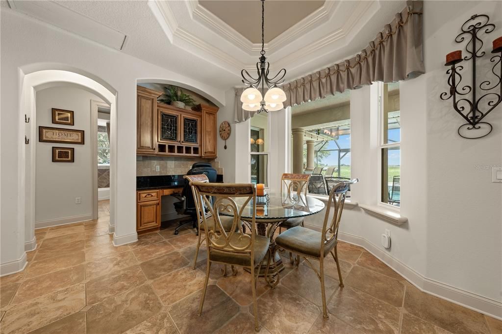 待售: $1,230,000 (5 贝兹, 4 浴室, 4141 平方英尺)