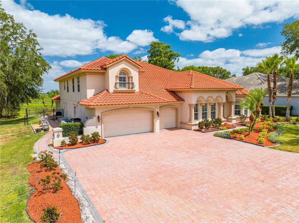 待售: $1,230,000 (5 贝兹, 4 浴室, 4141 平方英尺)