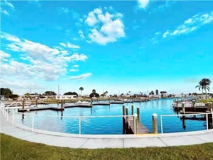 待售: $4,999 (0.09 acres)