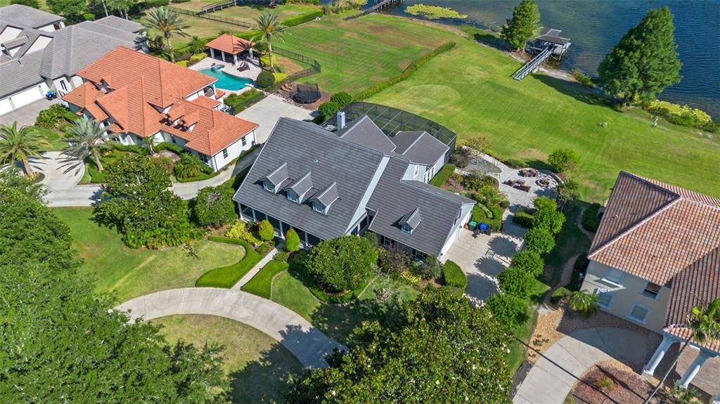 For Sale: $2,725,000 (7 beds, 4 baths, 4482 Square Feet)