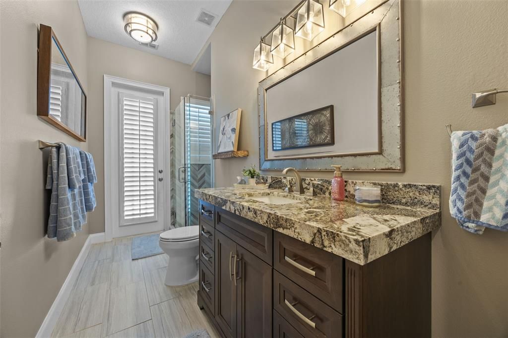 For Sale: $2,725,000 (7 beds, 4 baths, 4482 Square Feet)