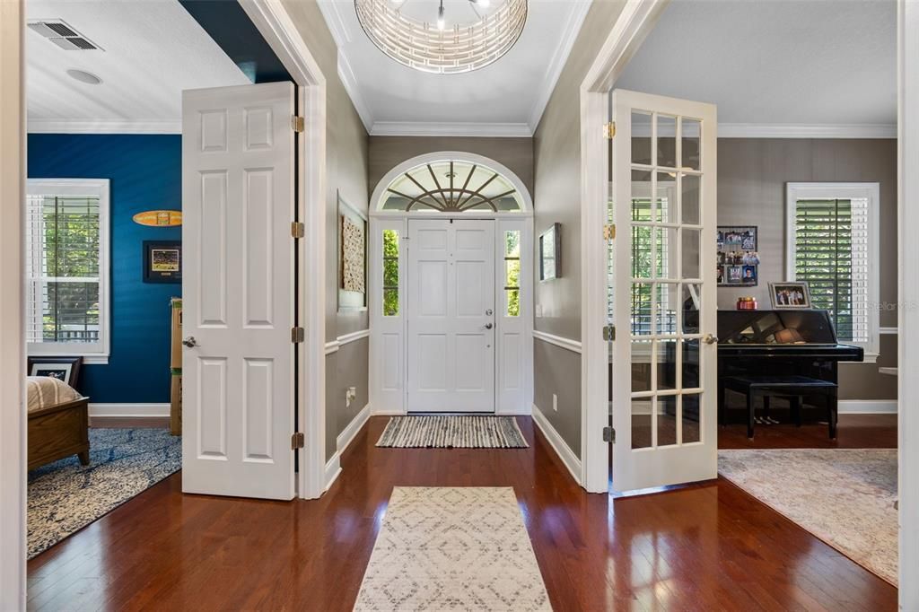 For Sale: $2,725,000 (7 beds, 4 baths, 4482 Square Feet)